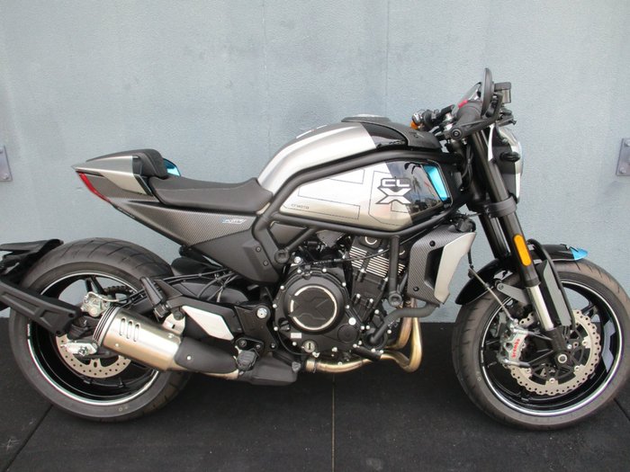 2022 CFMOTO CL-X SPORT GREY