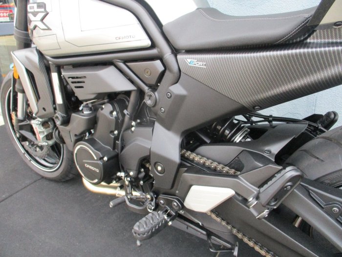 2022 CFMOTO CL-X SPORT GREY