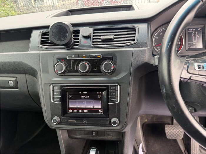 2016 VOLKSWAGEN CADDY TSI220