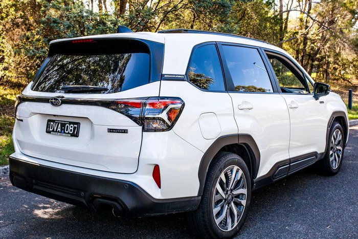 2025 Subaru Forester Hybrid Touring