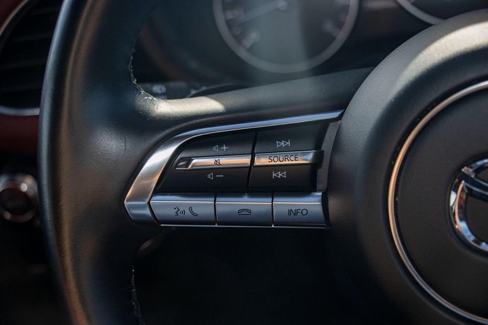 2021 Mazda 3 G25 Astina