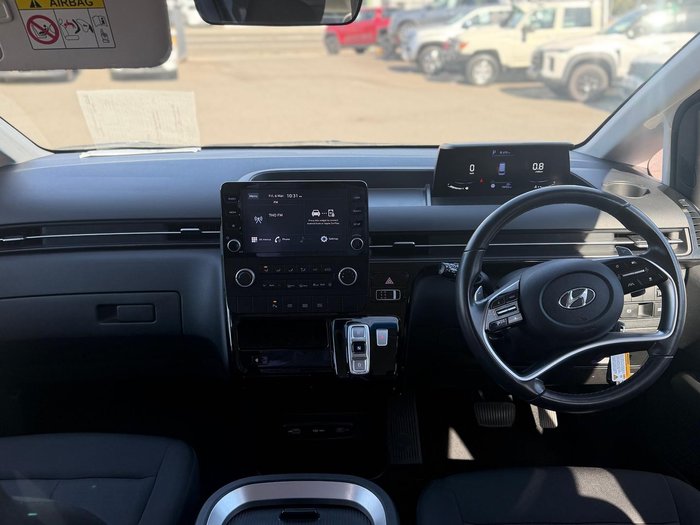 2022 Hyundai STARIA US4.V1 MY22 AWD Abyss Black