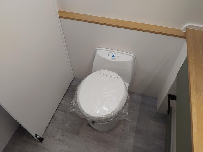 2026 New Age Caravans Big Red 20Ft Slide Out Full Composite Price Reduced!