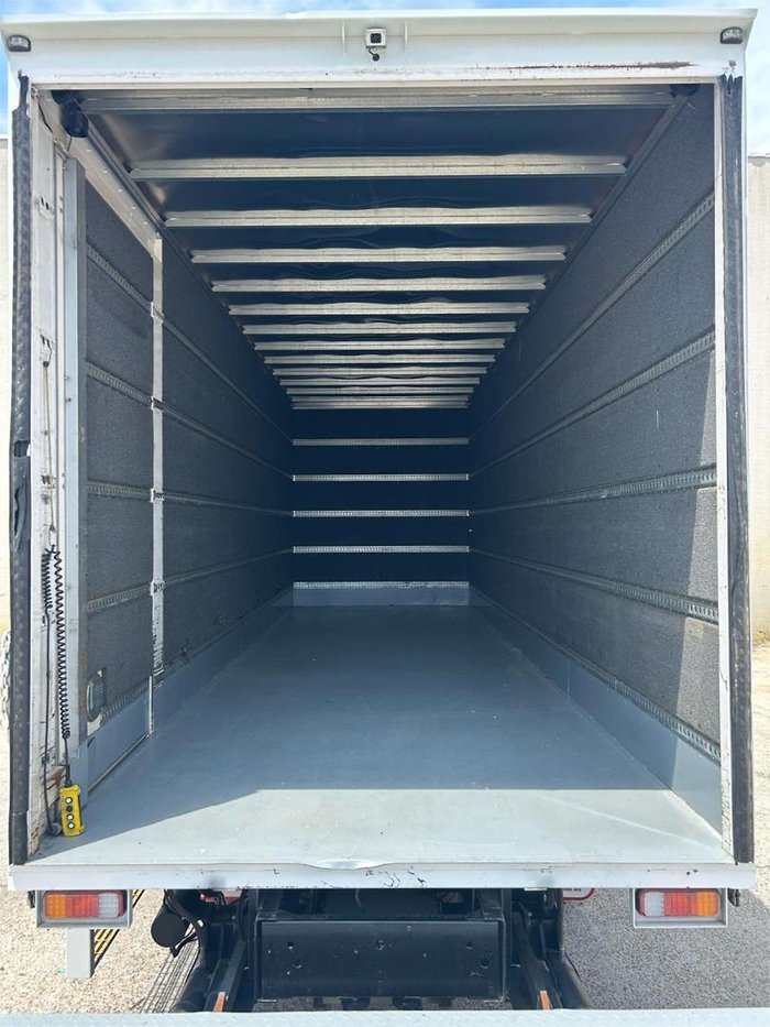 2019 Fuso Fighter 1627