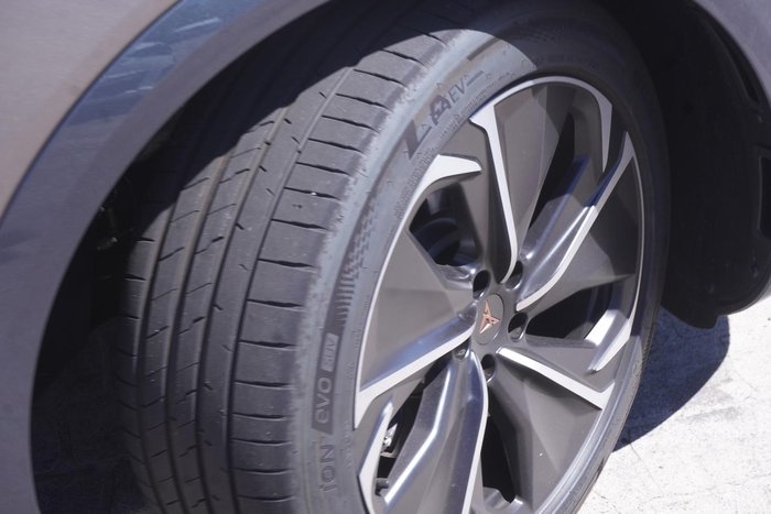 2025 CUPRA Tavascan Endurance