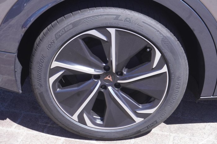 2025 CUPRA Tavascan Endurance