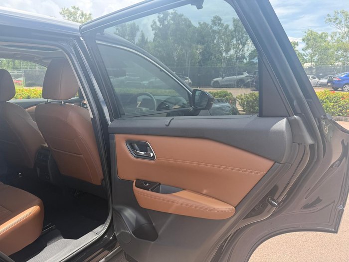 2025 Nissan X-TRAIL Ti-L