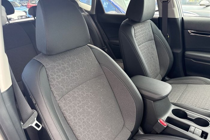 2025 Kia Seltos Sport+ SP2 PE MY26 AWD Snow White Pearl (SWP)