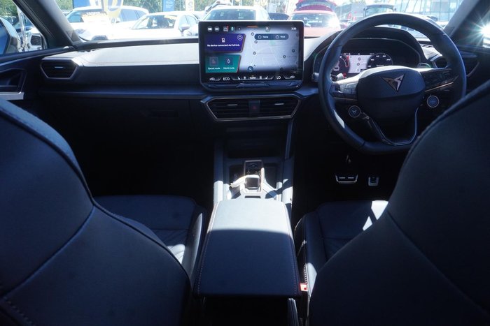 2025 CUPRA Leon VZe