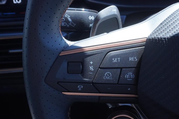 2025 CUPRA Leon VZe