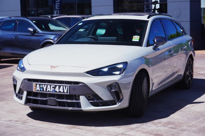 2025 CUPRA Leon VZe