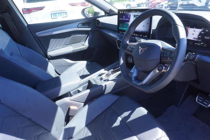 2025 CUPRA Leon VZe