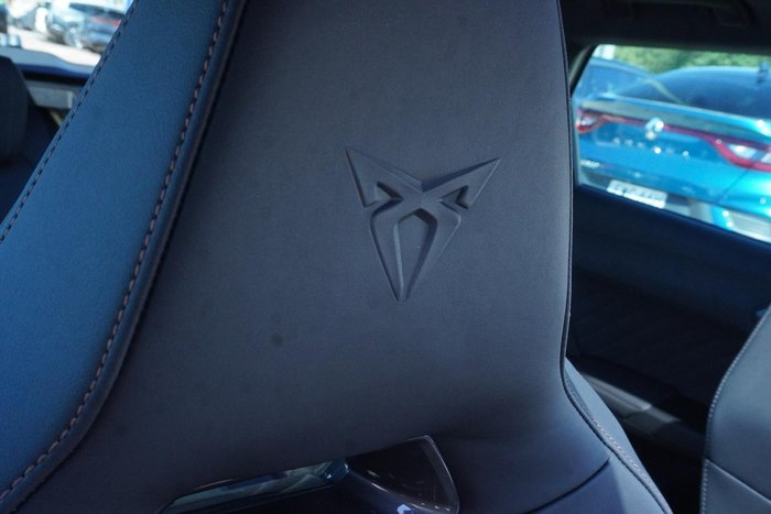 2025 CUPRA Leon VZe