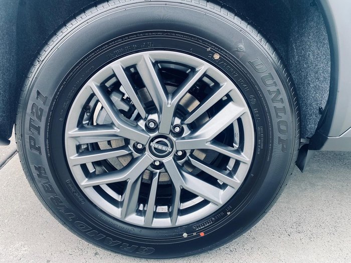 2025 Nissan X-TRAIL ST