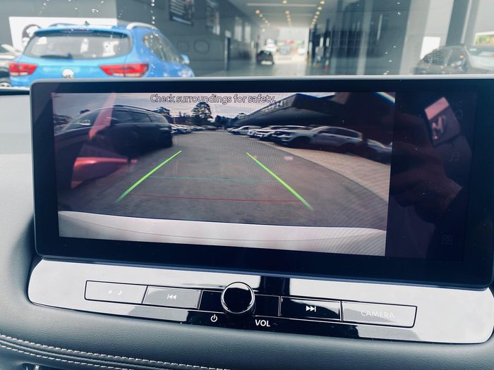 2025 Nissan X-TRAIL ST