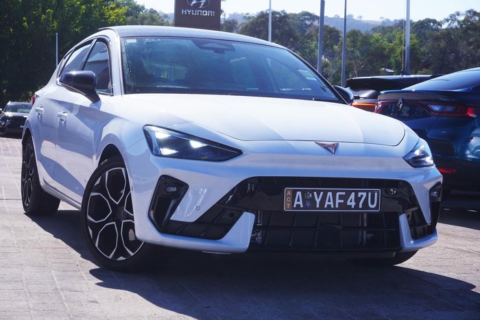 2025 CUPRA Leon S