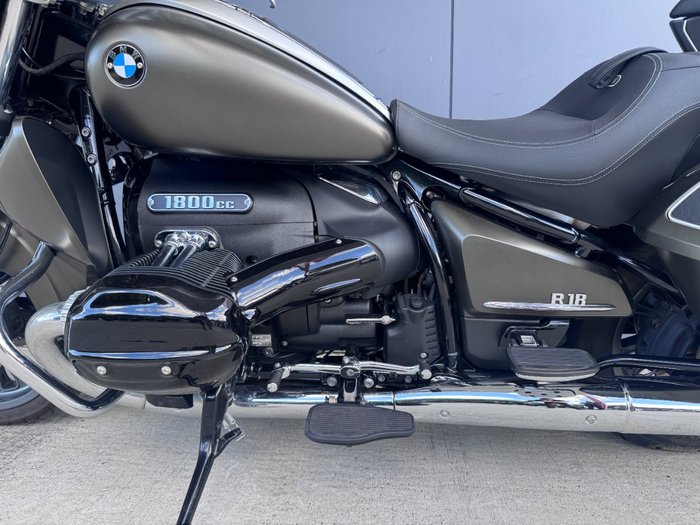 2024 BMW Motorrad R 18 TRANSCONTINENTAL Grey