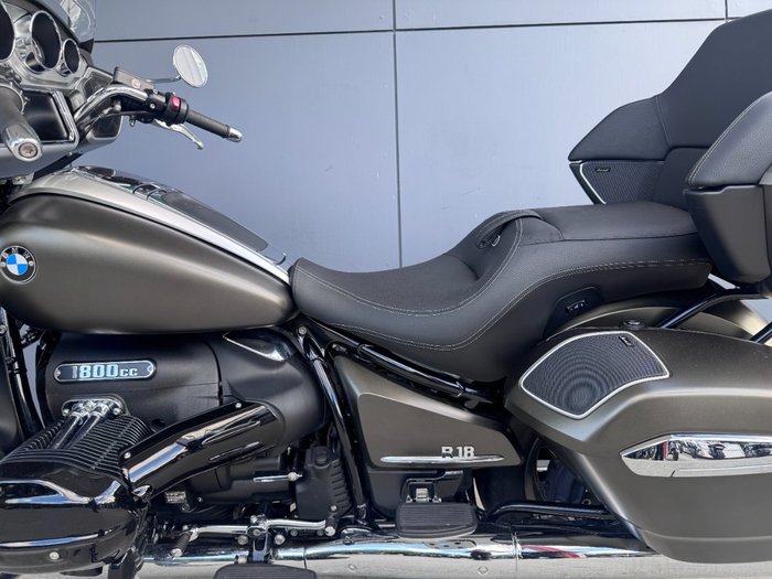 2024 BMW Motorrad R 18 TRANSCONTINENTAL Grey