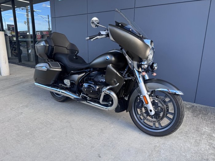 2024 BMW Motorrad R 18 TRANSCONTINENTAL Grey