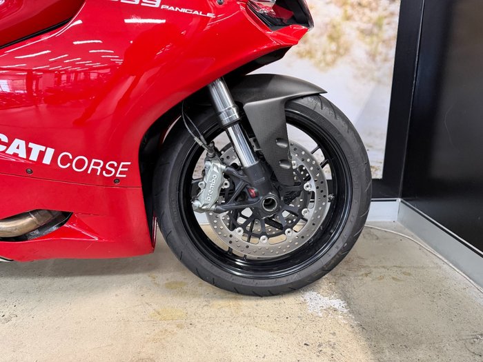 2015 DUCATI 899 PANIGALE RED
