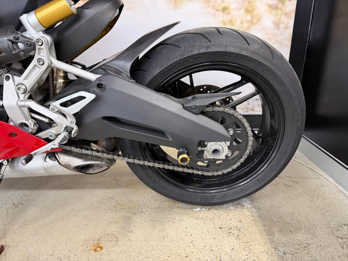 2015 DUCATI 899 PANIGALE RED