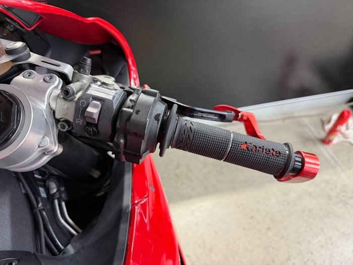 2015 DUCATI 899 PANIGALE RED