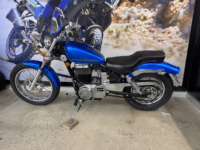 2015 Suzuki BOULEVARD S40 BLUE