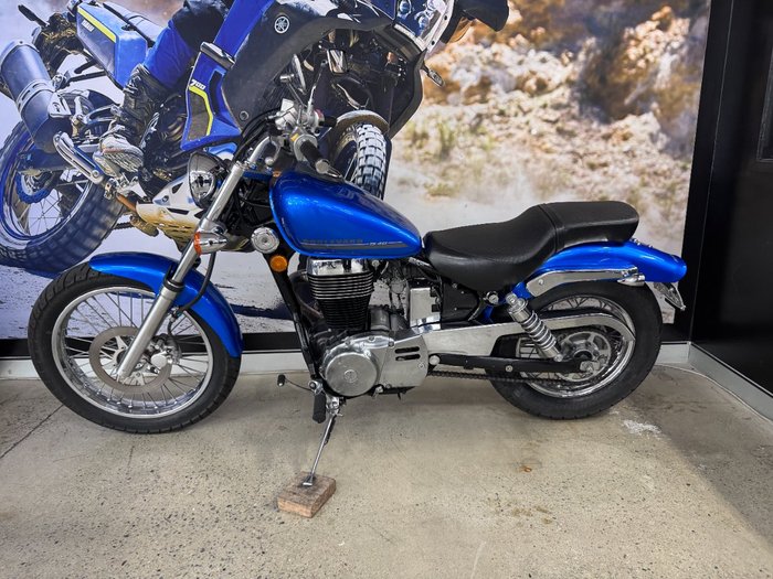 2015 Suzuki BOULEVARD S40 BLUE