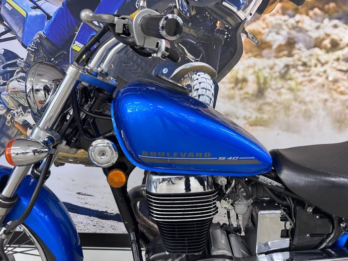 2015 Suzuki BOULEVARD S40 BLUE