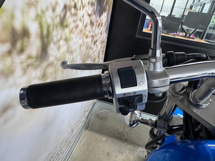 2015 Suzuki BOULEVARD S40 BLUE