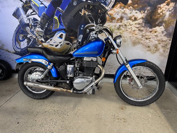 2015 Suzuki BOULEVARD S40 BLUE
