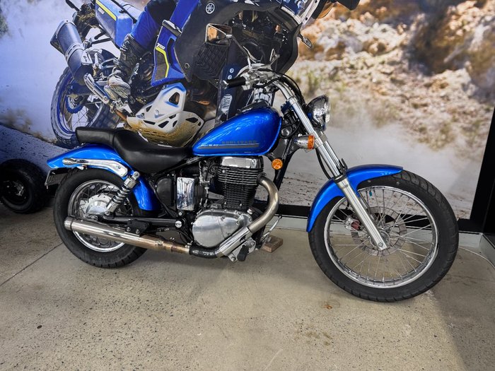 2015 Suzuki BOULEVARD S40 BLUE