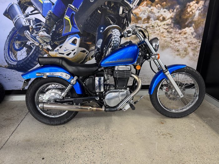 2015 Suzuki BOULEVARD S40 BLUE