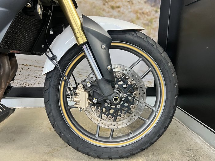 2011 Triumph TIGER 800 WHITE