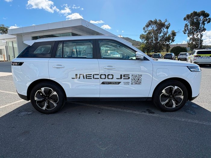 2026 Jaecoo J5 EV Summit
