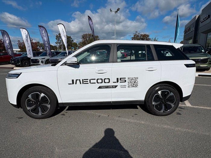 2026 Jaecoo J5 EV Summit