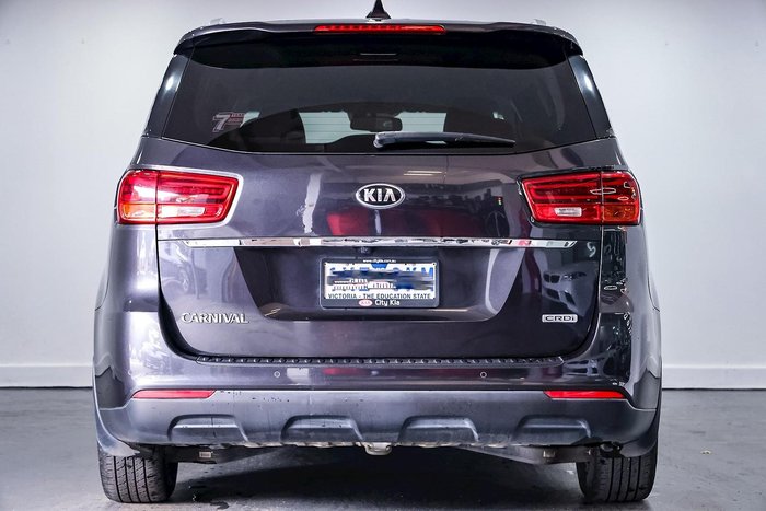 2018 Kia Carnival SLi YP MY18 Platinum Graphite