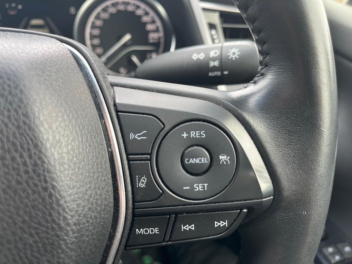 2020 Toyota Camry Ascent Sport