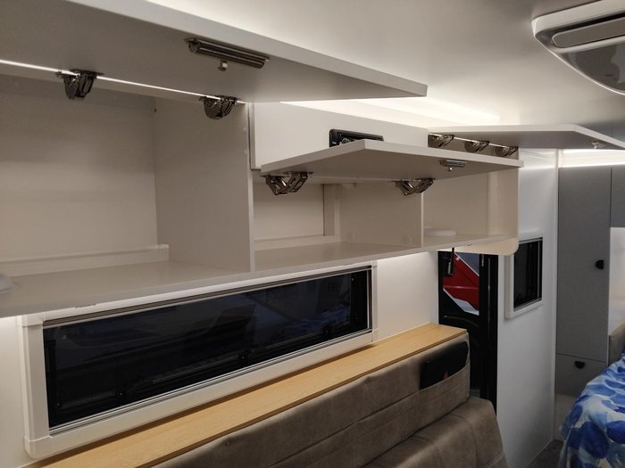 2026 Traveller Destination Cruise 17Ft Couples Semi Full Composite