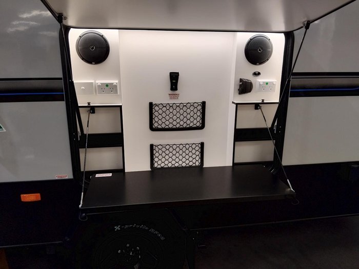 2026 Traveller Destination Cruise 17Ft Couples Semi Full Composite