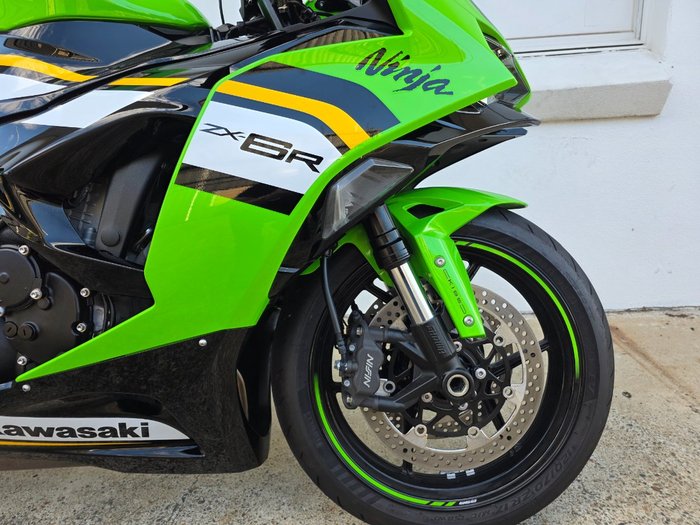 2025 Kawasaki NINJA ZX-6R (636) KRT EDITION GREEN