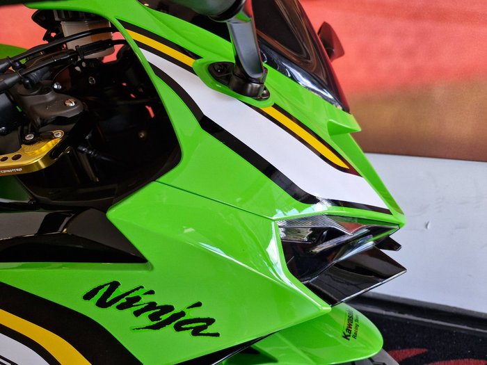 2025 Kawasaki NINJA ZX-6R (636) KRT EDITION GREEN