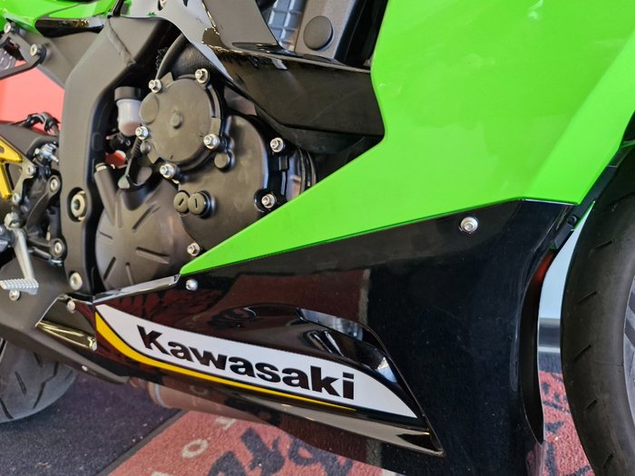2025 Kawasaki NINJA ZX-6R (636) KRT EDITION GREEN