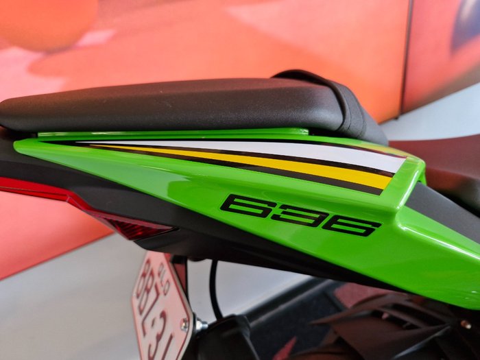 2025 Kawasaki NINJA ZX-6R (636) KRT EDITION GREEN