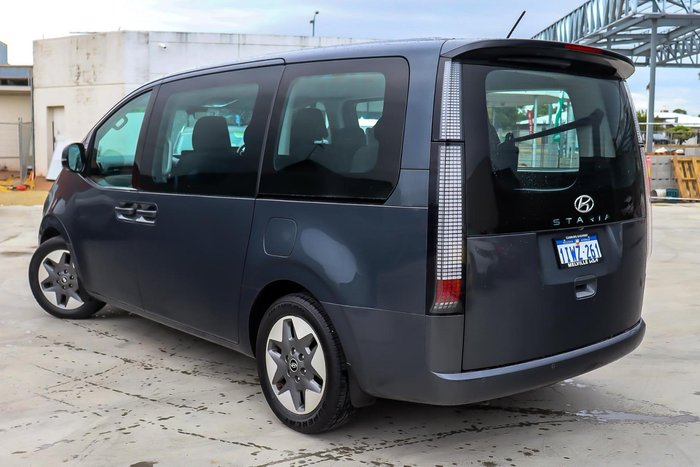 2022 Hyundai STARIA