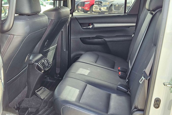 2021 Toyota Hilux Rugged X