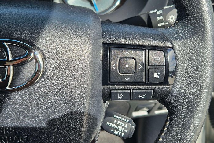 2021 Toyota Hilux Rugged X