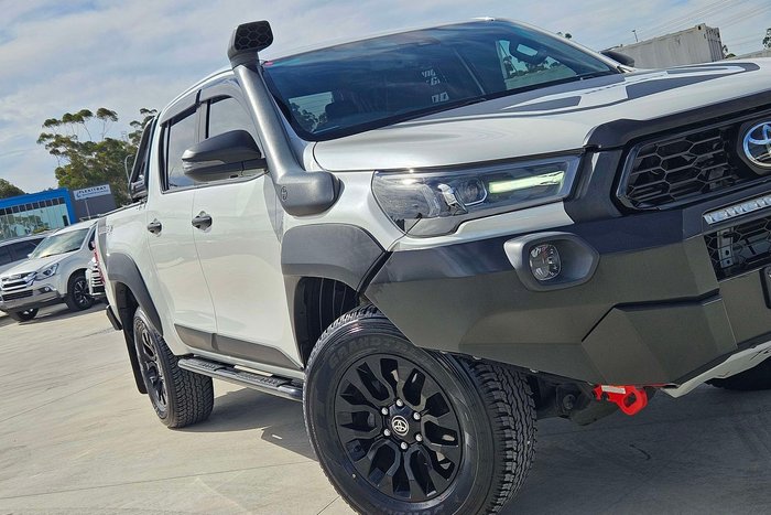2021 Toyota Hilux Rugged X