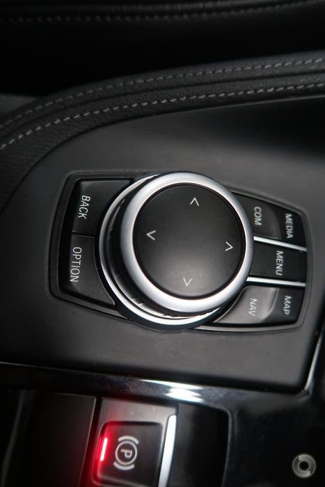 2021 BMW X1 xDrive25i