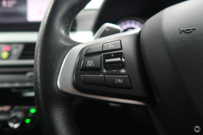 2021 BMW X1 xDrive25i